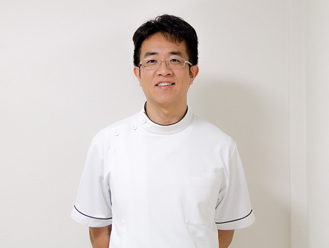 院長 藪根 研司